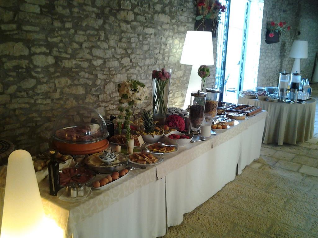 Hotel Relais Angimbe كالاتافيمي المظهر الخارجي الصورة