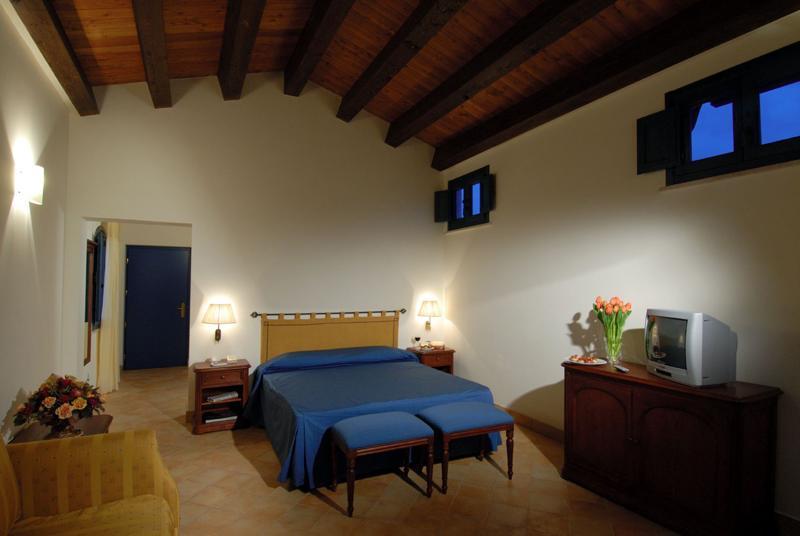 Hotel Relais Angimbe كالاتافيمي المظهر الخارجي الصورة