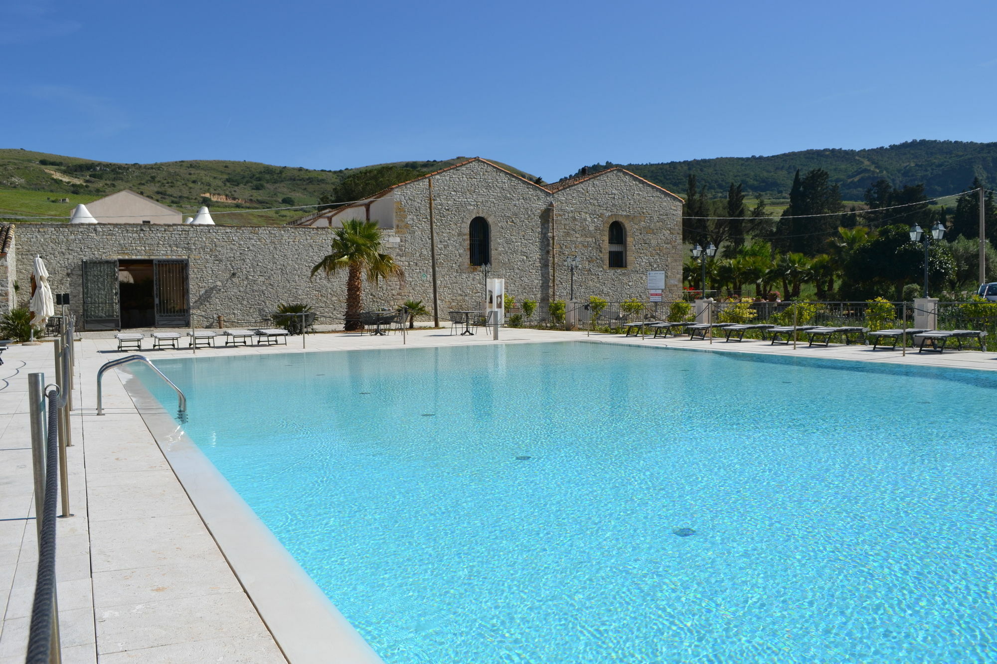 Hotel Relais Angimbe كالاتافيمي المظهر الخارجي الصورة